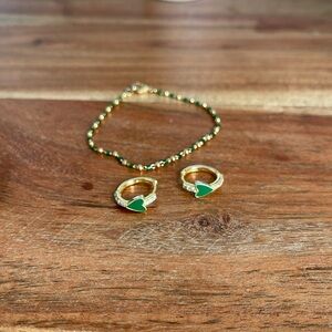 Small emerald heart hoops ( emerald not real) and bracelet
